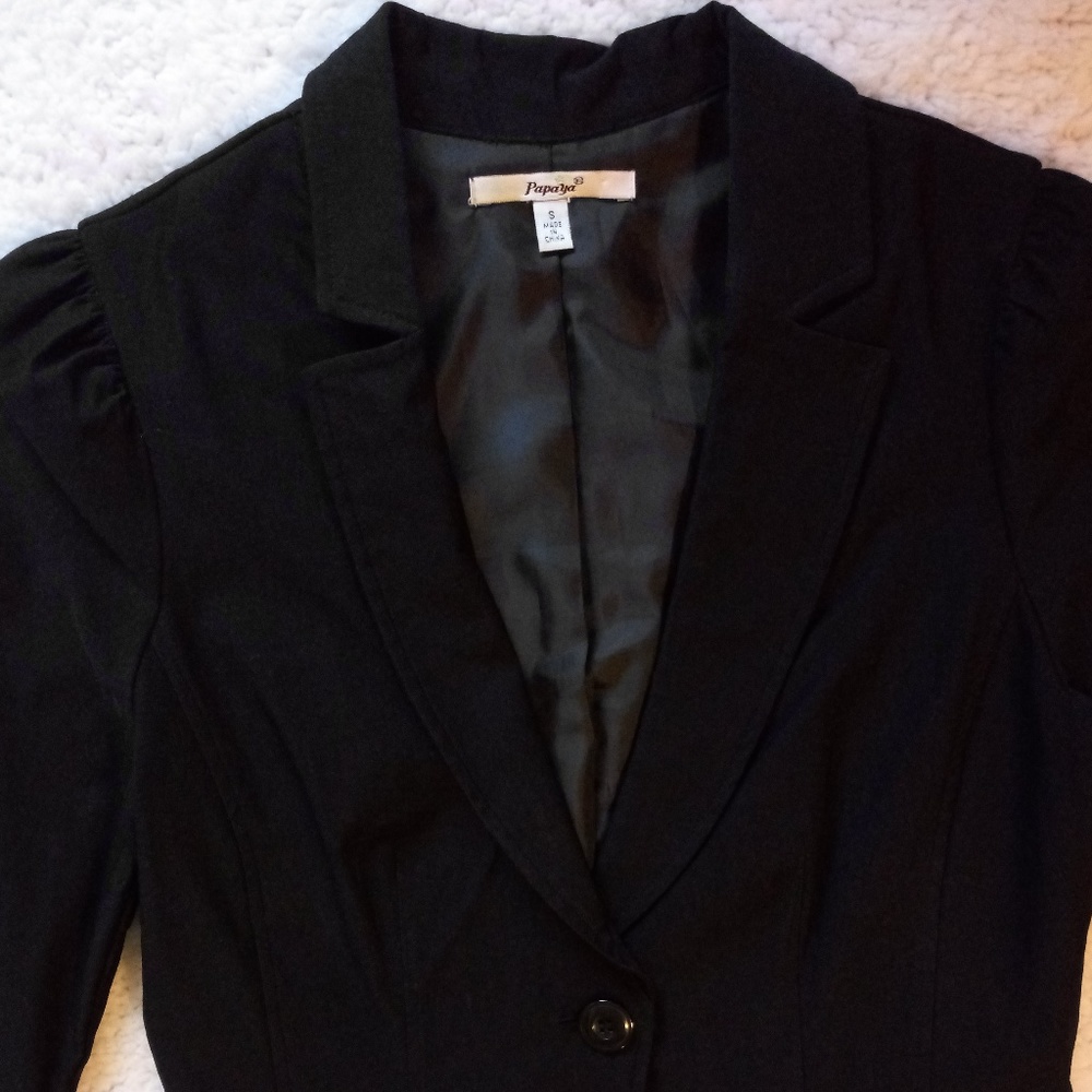 One Button Black Blazer